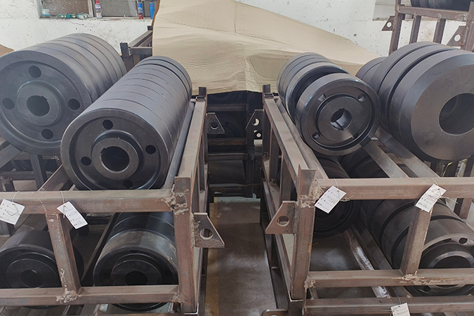 主動(dòng)輪、被動(dòng)輪